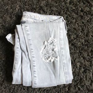 american eagle ripped jeans